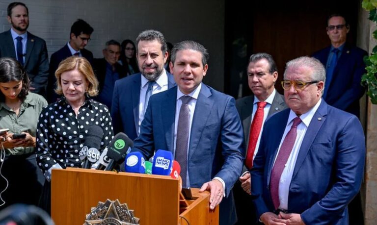Regulamentação do trabalho por aplicativo avança para votação em abril
