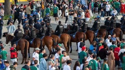 Torcedor morre após queda no Estádio Azteca em reinauguração