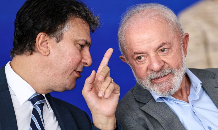 Lei determina fim da lista tríplice na escolha de reitores das universidades federais