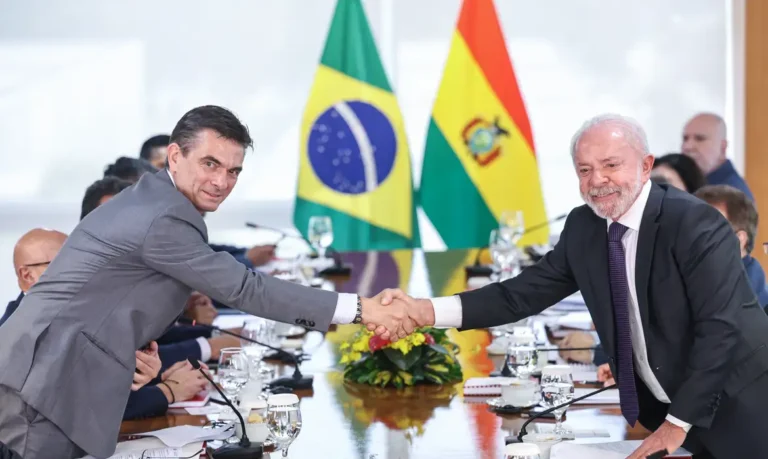 Brasil amplia produção e importação de gás natural da Bolívia