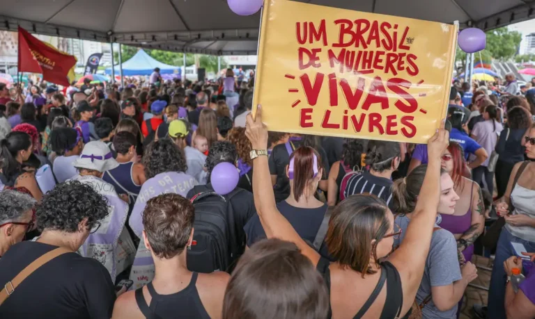 Autonomia financeira como prioridade entre mulheres no mercado de trabalho