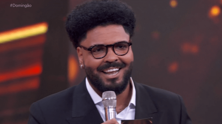 Paulo Vieira provoca constrangimento em Luciano Huck no Melhores do Ano 2025