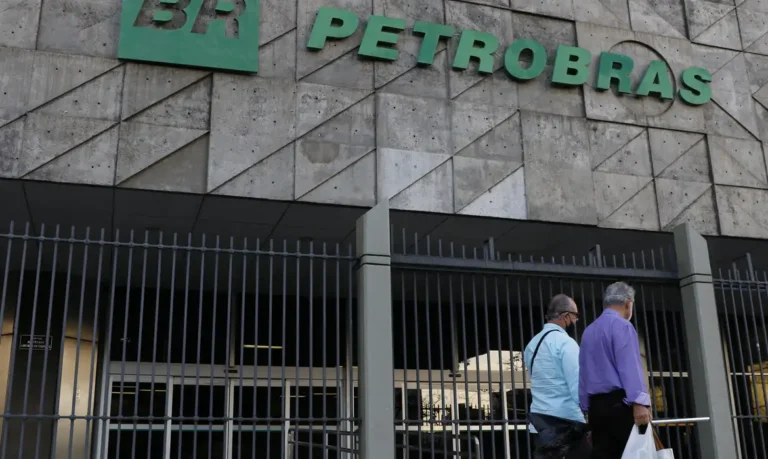 Petrobras amplia lucro líquido para R$ 110,6 bilhões em 2025 impulsionada pela produção