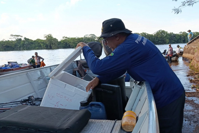 Iat intensifica fiscalização de embarcações após a piracema no noroeste do paraná