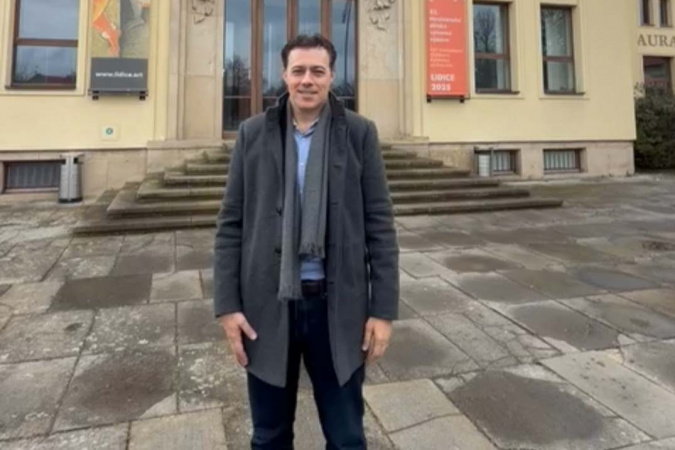 Diretor do Centro Juvenil de Artes participa do júri da Lidice International Children's Exhibition 2026