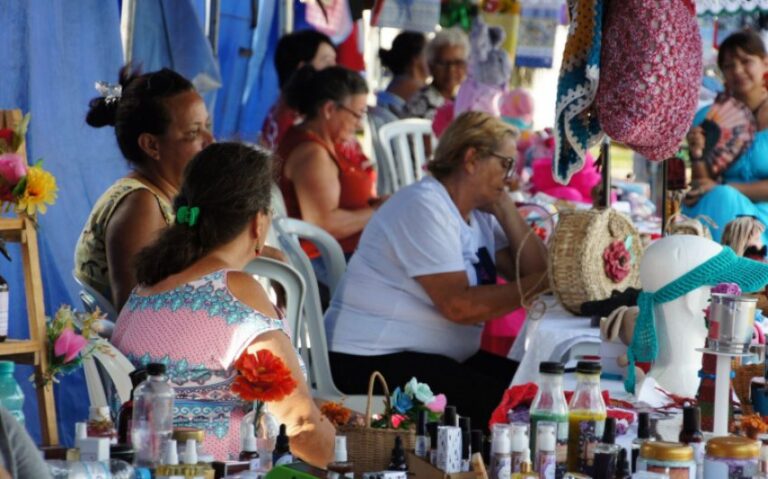 Mulheres impulsionam abertura de pequenos negócios em Paranaguá