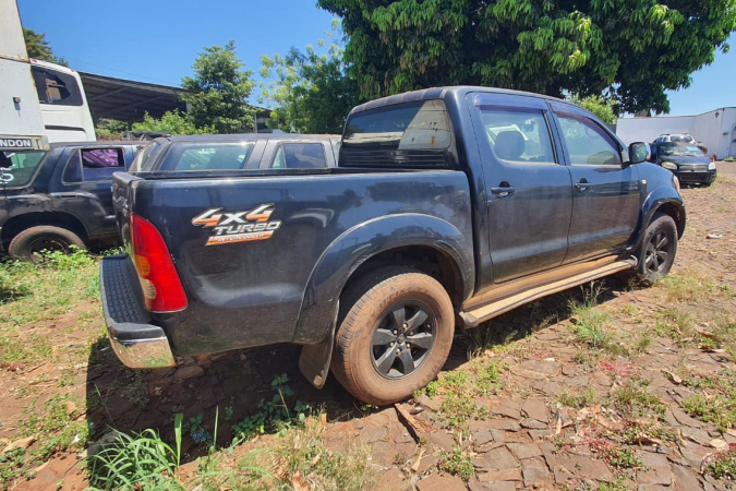 Leilão de veículos oficiais no Paraná abre inscrições com 192 lotes disponíveis
