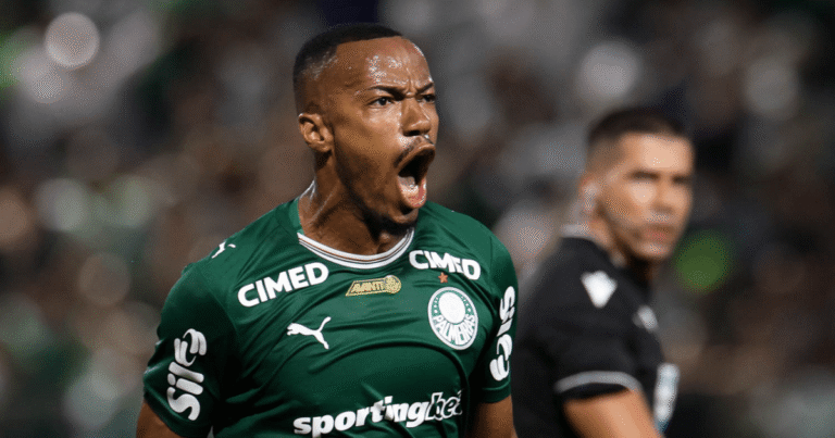 Palmeiras vence Grêmio com dois gols de Marlon Freitas em Barueri