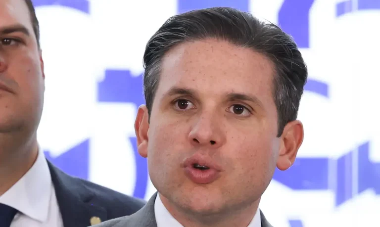 Fim da escala 6x1 será debatido por meio de PEC na Câmara