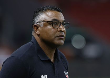 Roger analisa situação de Arboleda no São Paulo e reforça união do time