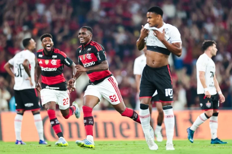 Flamengo mantém tabu de oito anos contra o Vitória com nova vitória