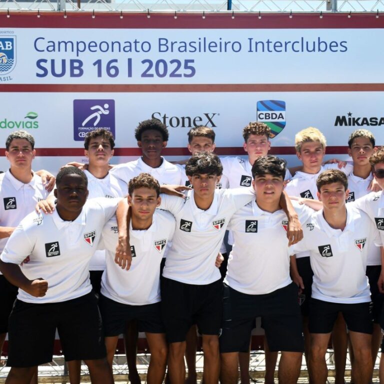 Atleta de 15 anos morre atropelado em faixa de pedestres em Santos