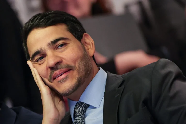 Jorge Messias avança com apoio de 47 senadores para vaga no stf