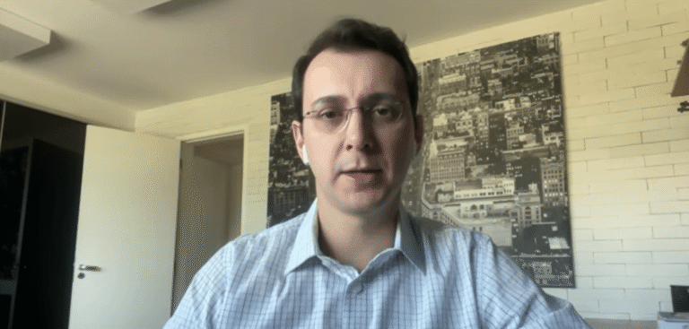 Situação fiscal representa calcanhar de aquiles para o Brasil, afirma economista