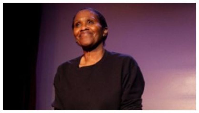 Dee Freeman morre aos 66 anos após luta contra câncer