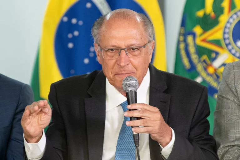Governo busca adesão unânime dos estados ao pacote de redução do diesel