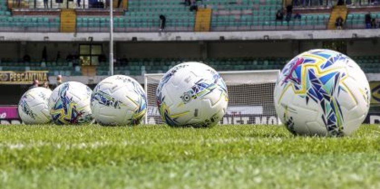 Rede de prostituição envolvendo jogadores do Campeonato Italiano é desmantelada em Milão