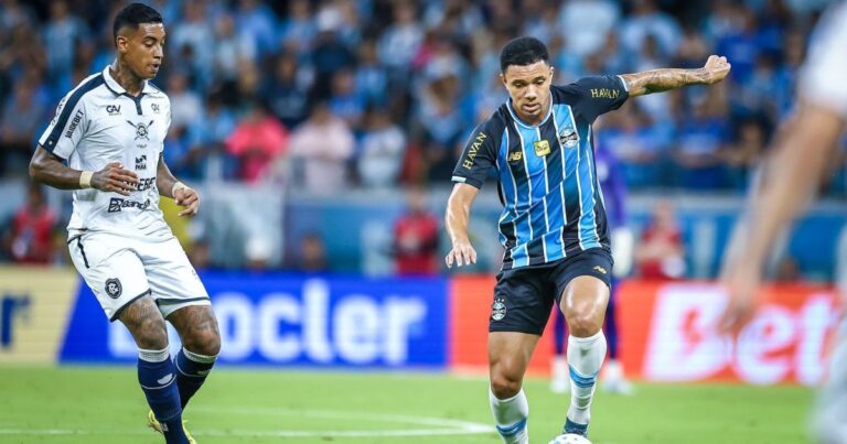 Remo assegura empate heroico contra Grêmio com um jogador a menos