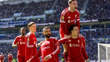 Van Dijk garante vitória do Liverpool sobre Everton na Premier League