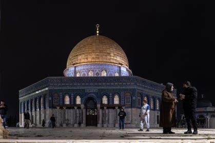 Mesquita de Al-Aqsa reabre após 40 dias de fechamento em Jerusalém