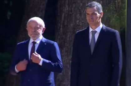 Lula fortalece cooperação bilateral em reunião com Pedro Sánchez em Barcelona