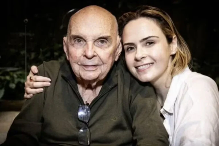 Pai de Ana Paula Renault defende expulsão no BBB e destaca honestidade