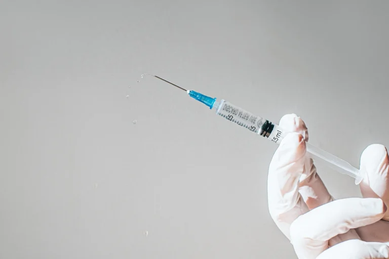 Vacina da gripe reduz riscos em pacientes pós-avc em até 20%