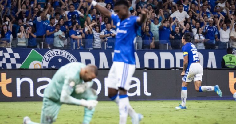 Cruzeiro conquista vitória crucial e deixa zona de rebaixamento no Brasileirão