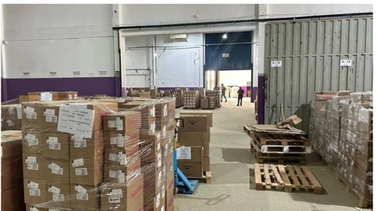 Depósito da Wepink é interditado em Anápolis por irregularidades