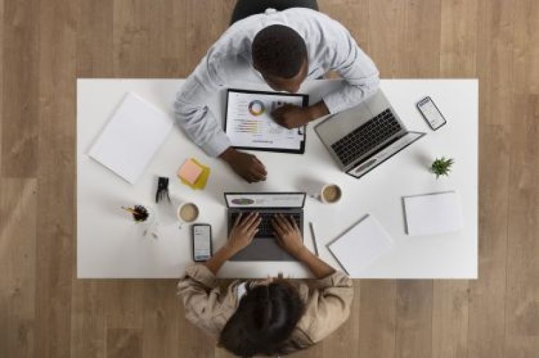 Profissões e impactos da redução da jornada de trabalho no Brasil