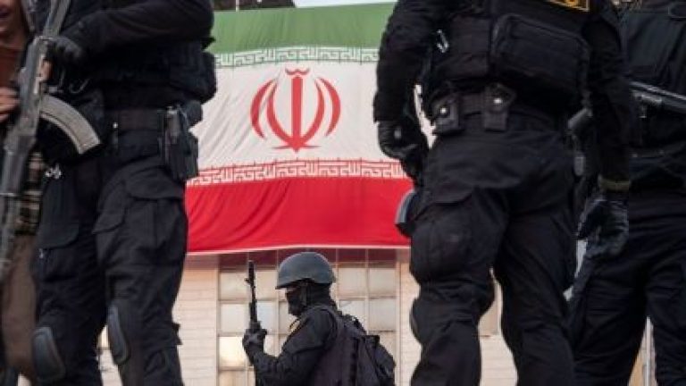 Irã executa quatro homens acusados de espionagem para Israel em nova ofensiva