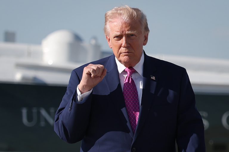 Trump rejeita fusao entre united e american airlines e defende comprador para spirit