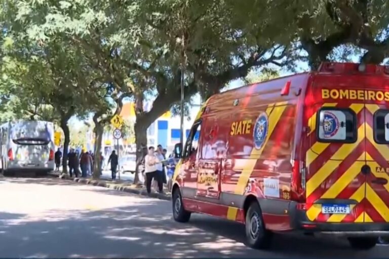 Adolescente morre atropelado ao atravessar canaleta em Curitiba