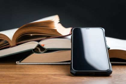 Formar leitores na era digital requer novas estratégias educativas