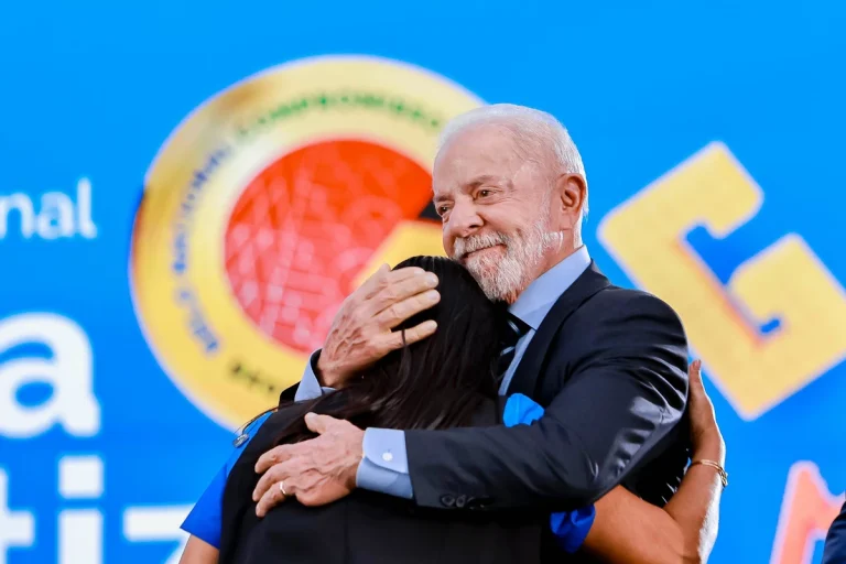 Lula reforça mensagem de renovação e união na Páscoa