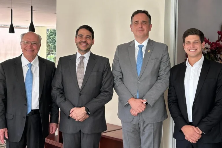 Messias recebe apoio decisivo do PSB antes da sabatina no Senado