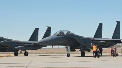 Irã intensifica defesa aérea e abate caças americanos durante conflito