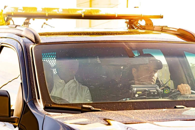Polícia Federal prende ex-presidente do BRB por corrupção de gestores