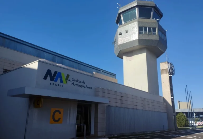 Nav Brasil anuncia concurso com 858 vagas e salários superiores a R$ 10 mil