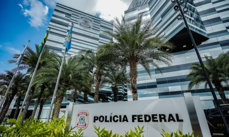 Governo autoriza mil nomeações para cargos na Polícia Federal