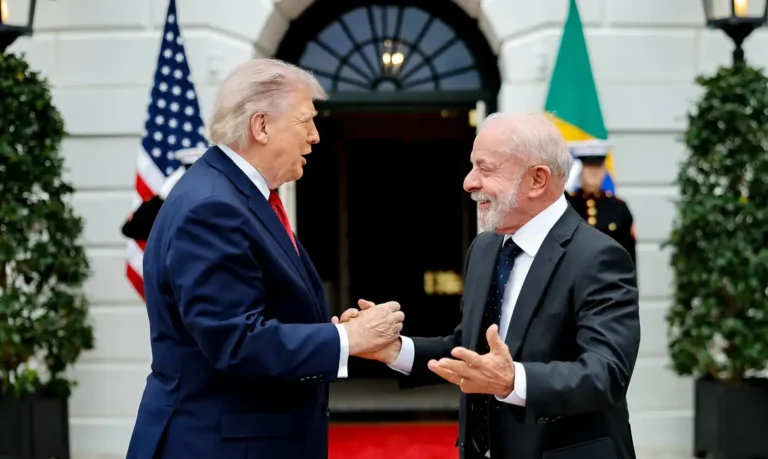 Lula defende respeito mútuo em reunião com Donald Trump na Casa Branca