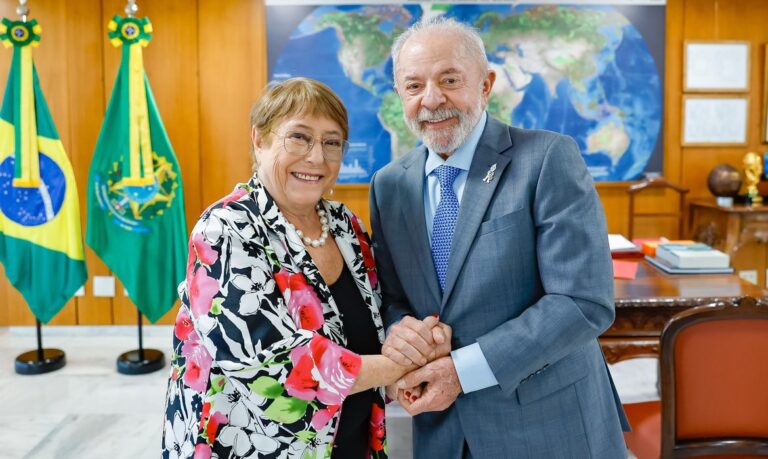 Lula reafirma apoio a Michelle Bachelet para liderar a ONU em 2027