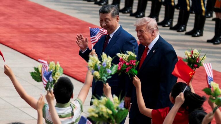 Trump e Xi Jinping defendem parceria econômica entre EUA e China em Pequim