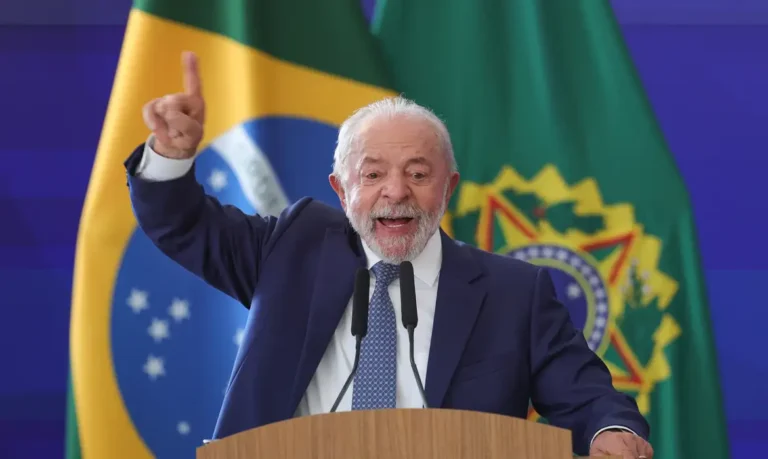 Lula anuncia ministério da segurança pública após aprovação da PEC no Senado