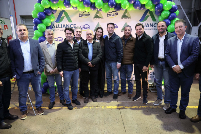 Complexo industrial em Cambará inaugura com promessa de 500 empregos