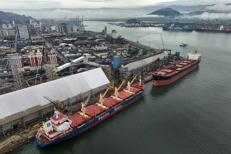 CNI prevê queda nas exportações com novas tarifas dos EUA
