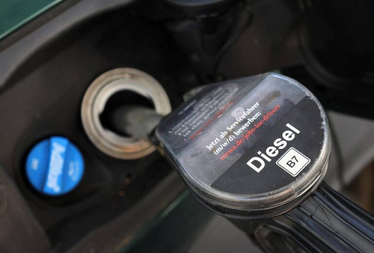 Petrobras reduz preço do diesel em R$ 0,35 por litro