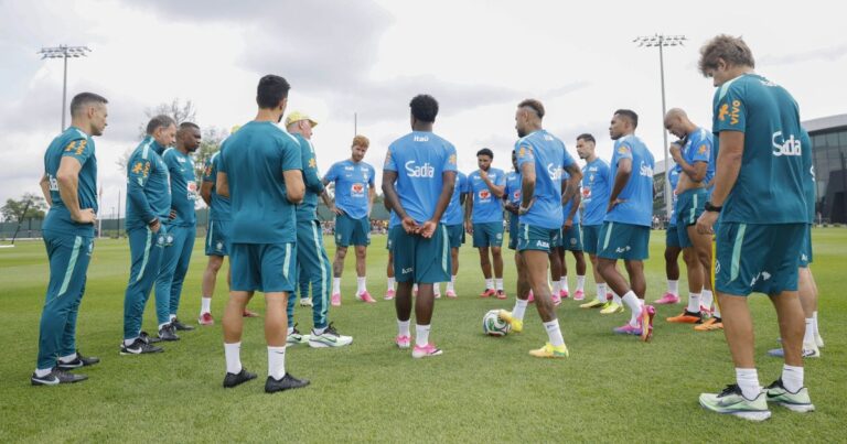 Brasil enfrenta Japão na luta pela classificação na Copa