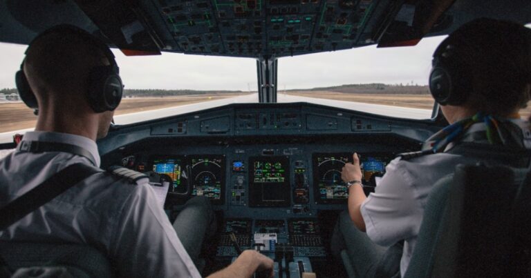 Pilotos evitam relatar fadiga por medo de punições