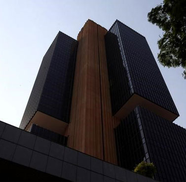 BC reconhece dificuldade para atingir meta de inflação no prazo